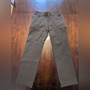 Duluth Trading Co. Flexpedition Pants